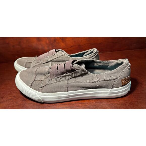 Blowfish Malibu Women's Marley Canvas Sneaker Distressed Slip On Canvas US 10 - Picture 2 of 6